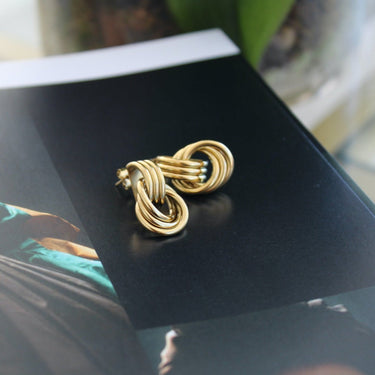 Aros Oversize Twist Gold - Atesorame