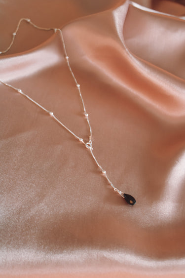 Cascada Melissa Onix Plata - Atesorame