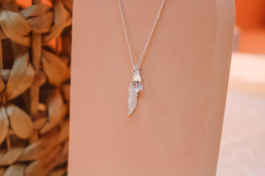 Collar Freedom Cristal Claro Silver - Atesorame