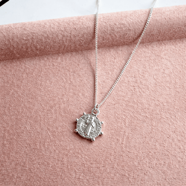 Collar San Benito Plata Petite - Atesorame