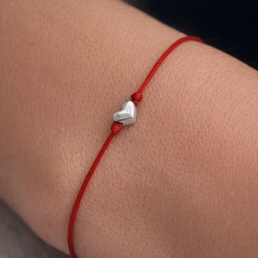 Pulsera Corazón mini hilo rojo - Atesorame